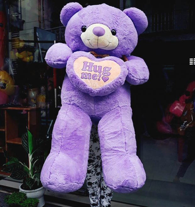Gấu Teddy Hug me 1m lavender